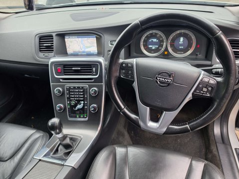 Volvo S60 2.0 S60 SE Nav D3 4dr 44