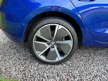 SEAT Leon 1.4 Leon Xcellence Luxury PHEV Semi-Auto 5dr 13