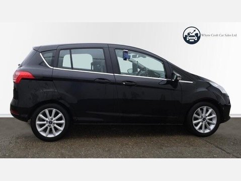 Ford B-Max 1.0T EcoBoost Titanium Navigator Euro 6 (s/s) 5dr 3