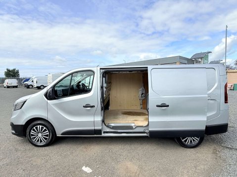 Renault Trafic 2.0 Trafic LL30 Business+ Blue dCi 6