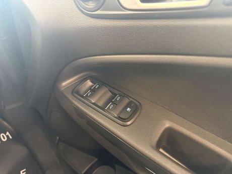 Ford Ecosport 1.0T EcoBoost Titanium 2WD Euro 5 (s/s) 5dr 41