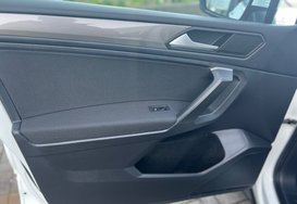 Volkswagen Tiguan Allspace LIFE 1.5 TSI 7 SEATS 32