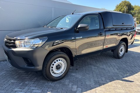 Toyota Hilux Active 4WD D-4D Single Cab Pickup - Gullwing Canopy 2