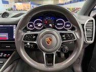 Porsche Cayenne 3.0T V6 Coupe 5dr Petrol TiptronicS 4WD Euro 6 (s/s) (340 ps) 29