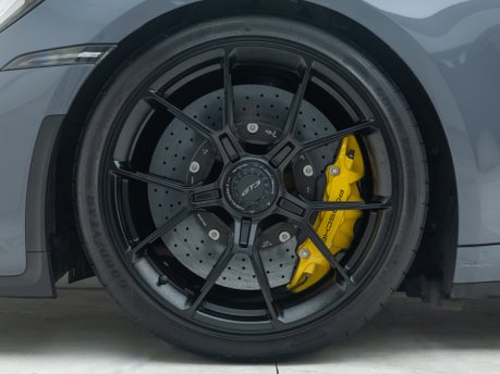 Porsche 911 GT3 (992) 