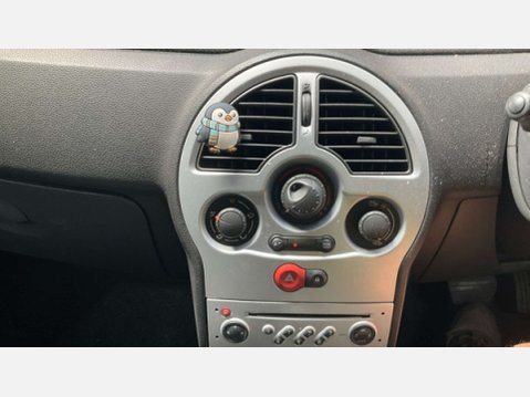 Renault Grand Modus 1.6 VVT Dynamique MPV 5dr Petrol Auto Euro 5 (111 ps) 10