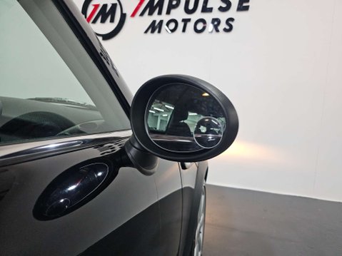 Mini Hatch 1.6 Cooper 3dr 82