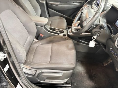 Hyundai KONA GDI SE CONNECT 12