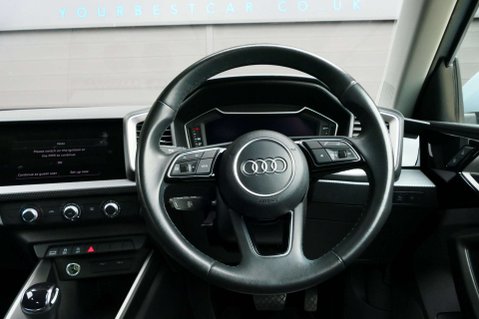 Audi A1 1.0 A1 Sportback 30 TFSI Sport Semi-Auto 5dr 23