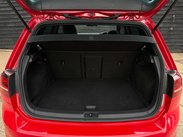 Volkswagen Golf 2.0 Golf GTD Semi-Auto 5dr 38