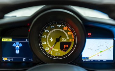 Ferrari 488 Spider 18