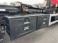 MAN TGM 18.290 4X2 Hiab Hook Loader 10