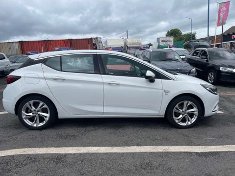 Vauxhall Astra 1.4 Astra SRi 5dr 21