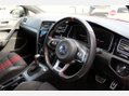 Volkswagen Golf GTI TCR DSG 11