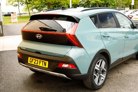 Hyundai BAYON T-GDI PREMIUM MHEV 8