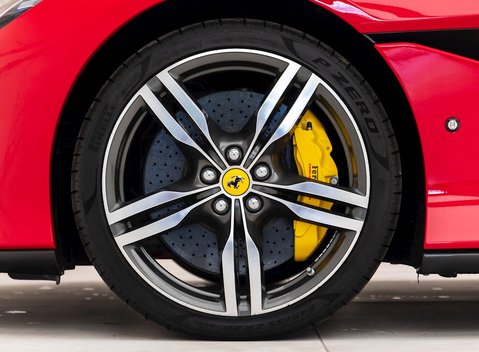 Ferrari Portofino 11