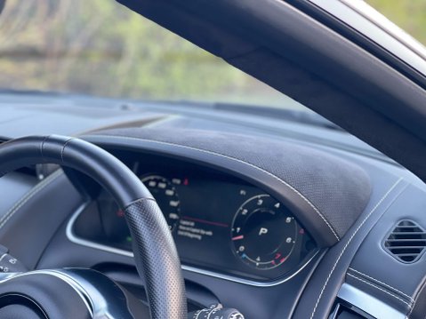 Jaguar F-Type 5.0 V8 R Auto AWD Euro 6 (s/s) 2dr 41