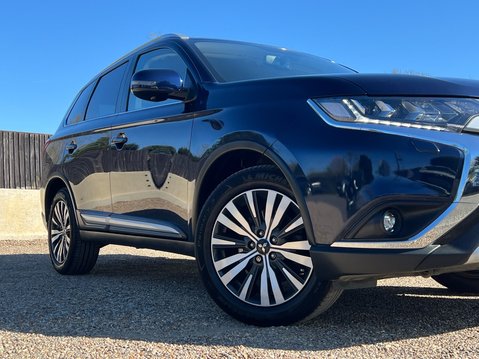 Mitsubishi Outlander 4 14
