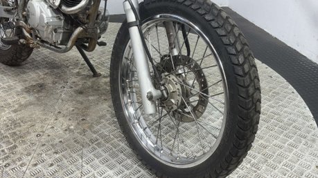 Honda XR 2004 23K RUNNING PROJECT BIKE SPARES OR REPAIR ENDURO LEARNER 125CC 9