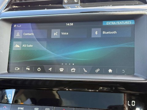 Jaguar F-Pace 2.0 D240 Portfolio SUV 5dr Diesel Auto AWD Euro 6 (s/s) (240 ps) 60