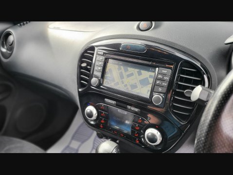 Nissan Juke ACENTA PREMIUM XTRONIC 20