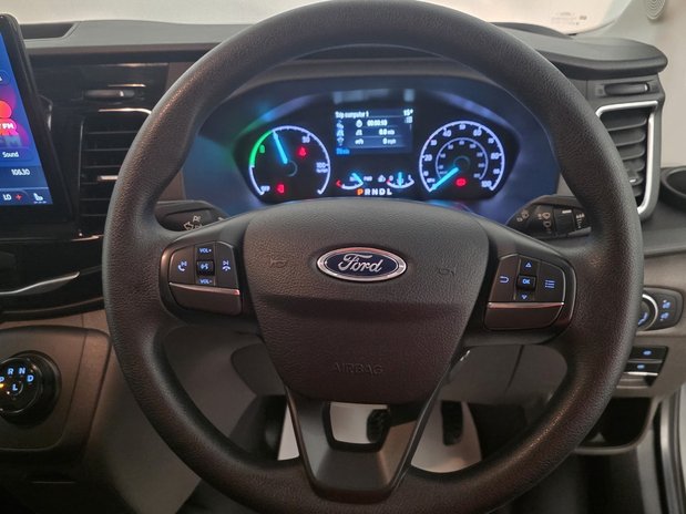Ford Transit Transit 350 135kW 68kWh H2 Leader Van Auto 22