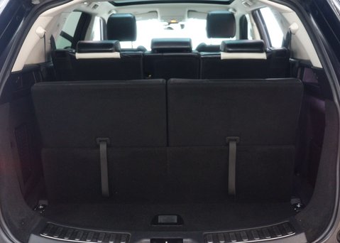 Land Rover Discovery Sport 2.0 P250 MHEV R-Dynamic SE SUV 5dr Petrol Auto 4WD Euro 6 (s/s) (249 ps) 59