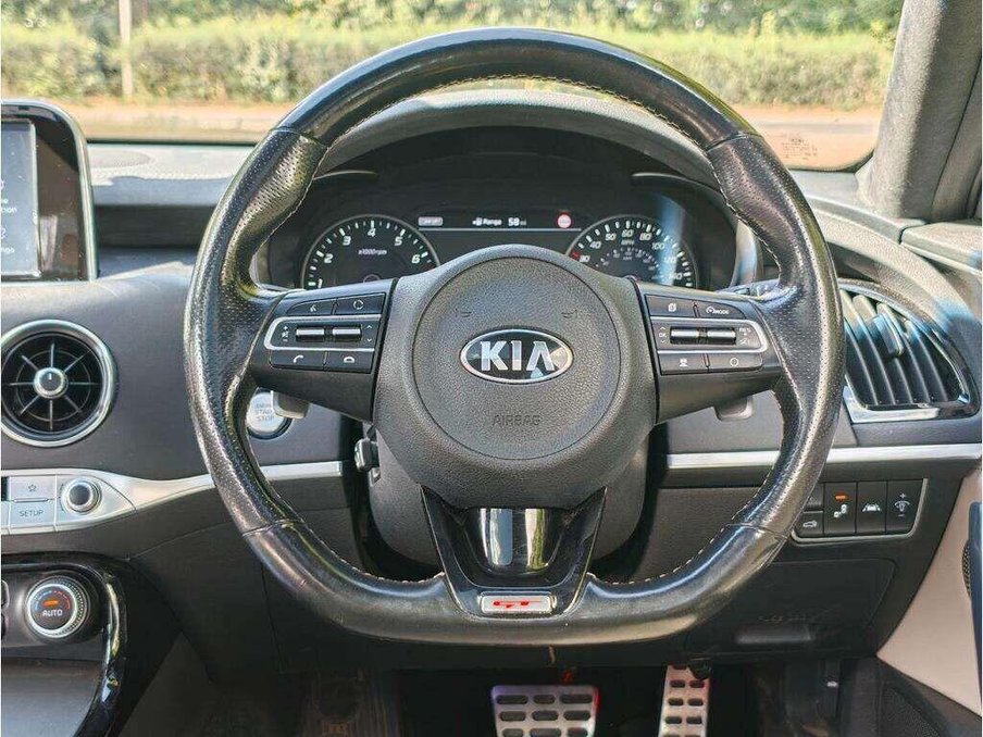 2018 Kia Stinger — image 10