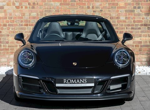 Porsche 911 (991.2) Targa 4 GTS 4