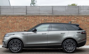 Land Rover Range Rover Velar D300 HSE First Edition 2