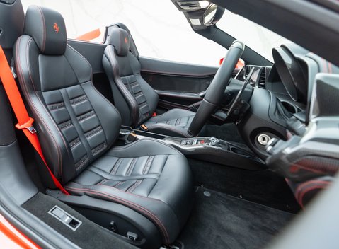 Ferrari 458 SPIDER 14