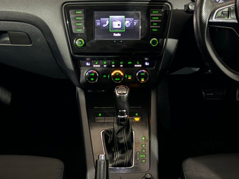 Skoda Octavia VRS TDI CR DSG 14