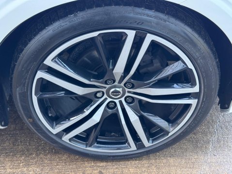 Volvo V60 2.0 D4 R-Design Euro 6 (s/s) 5dr 57