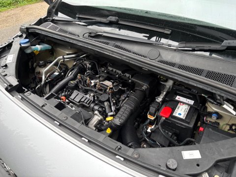 Peugeot Partner BLUEHDI PROFESSIONAL L1 19