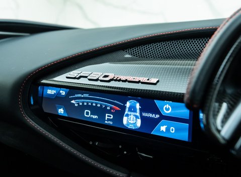 Ferrari SF90 Stradale 18