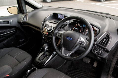 Ford B-Max TITANIUM 4