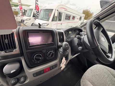 Auto-Trail Mohawk 46