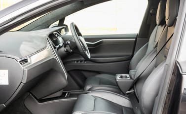 Tesla Model X 100D 19