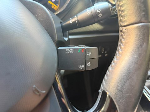 Renault Captur 1.5 dCi ENERGY Dynamique S MediaNav Euro 5 (s/s) 5dr 20