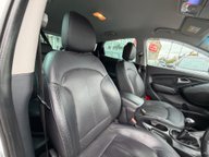 Hyundai ix35 PREMIUM CRDI 10