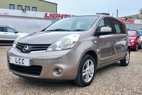 Nissan Note ACENTA.. 14 MAIN DEALER SERVICES.. 1 PREVIOUS KEEPER.. STUNNING EXAMPLE 4