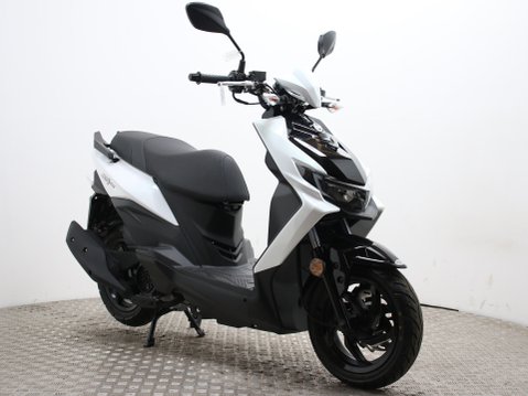 SYM Jet JET 4 RX 125 E5 PRE-REGISTERED. 3