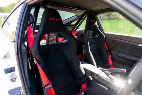 Porsche 911 GT3 RS STUNNING EXAMPLE. WEISS GOLD DECALS. PCCBS. PCM. S/CHRONO. LIFT. 10