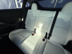 Tesla Model Y (Dual Motor) Long Range SUV 5dr Electric Auto 4WDE (384 bhp) 27