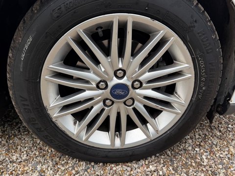 Ford Focus 1.5 TDCi Zetec Edition Euro 6 (s/s) 5dr 28