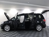 Volkswagen Touran SE FAMILY TDI BLUEMOTION TECHNOLOGY DSG 6