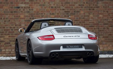 Porsche 911 (997) Carrera GTS Cabriolet 13