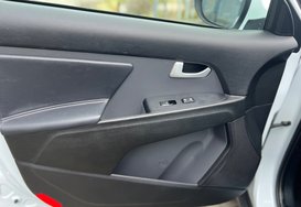 Kia Sportage 1.7 CRDI 3 SAT NAV 28