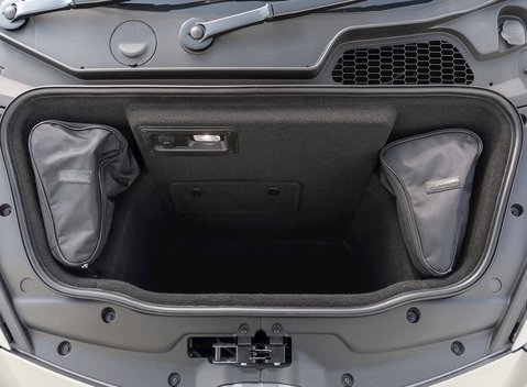 Lamborghini Huracan LP640-4 Performante 26