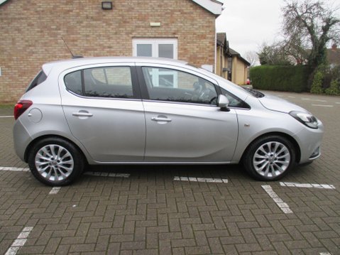 Vauxhall Corsa 1.4i ecoTEC SE Nav Euro 6 5dr 4